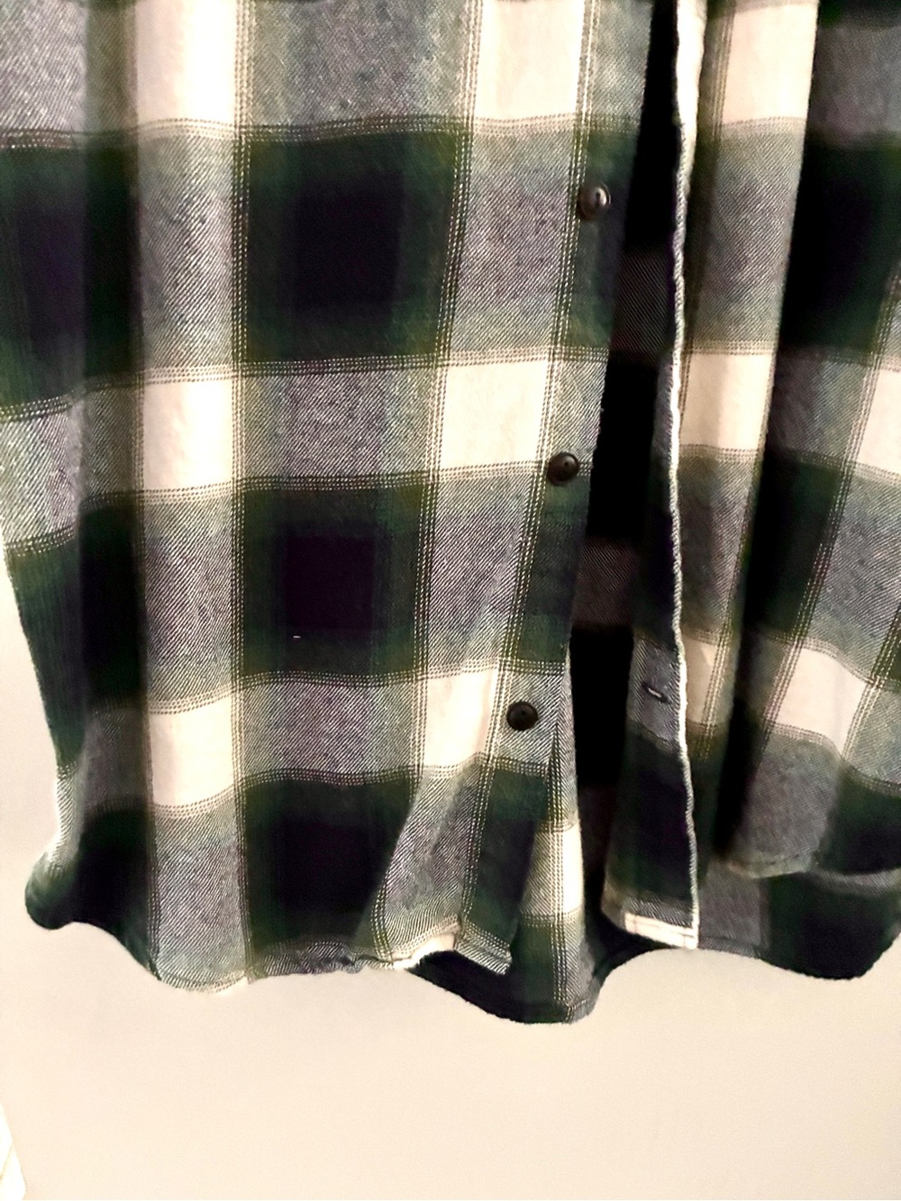 GAP Men's Green, Navy and White Plaid Flannel Shirt, Large - Picture 5 of 7